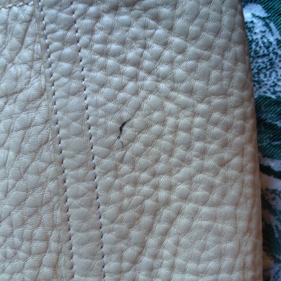 Coach Cross Body Purse - Picture 6 of 7